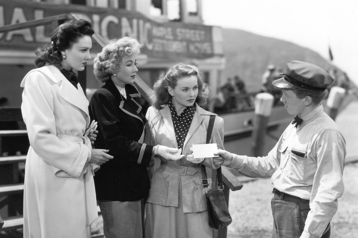 Critics' Corner - A Letter to Three Wives
